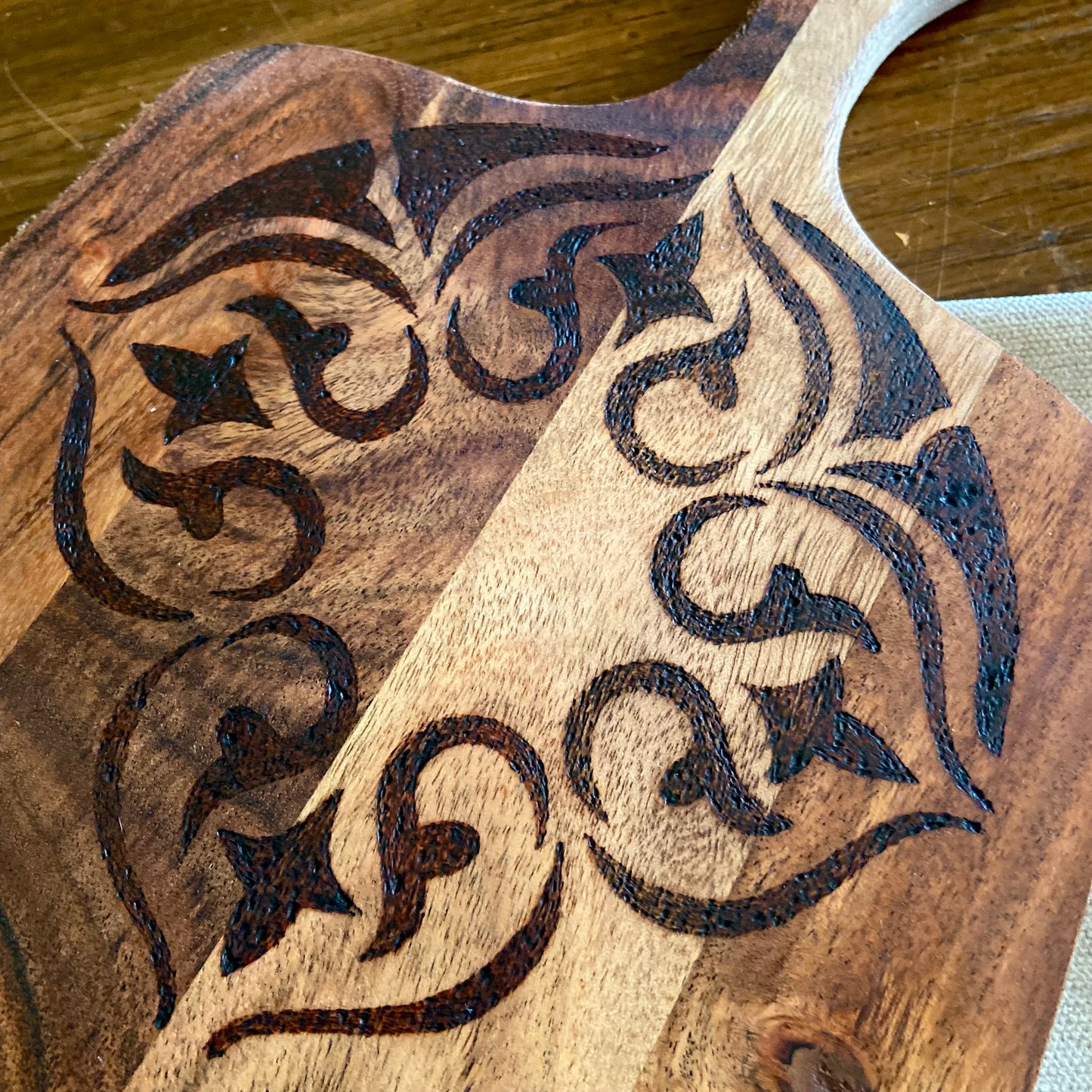 Raven Homewares Cheese Paddle Board