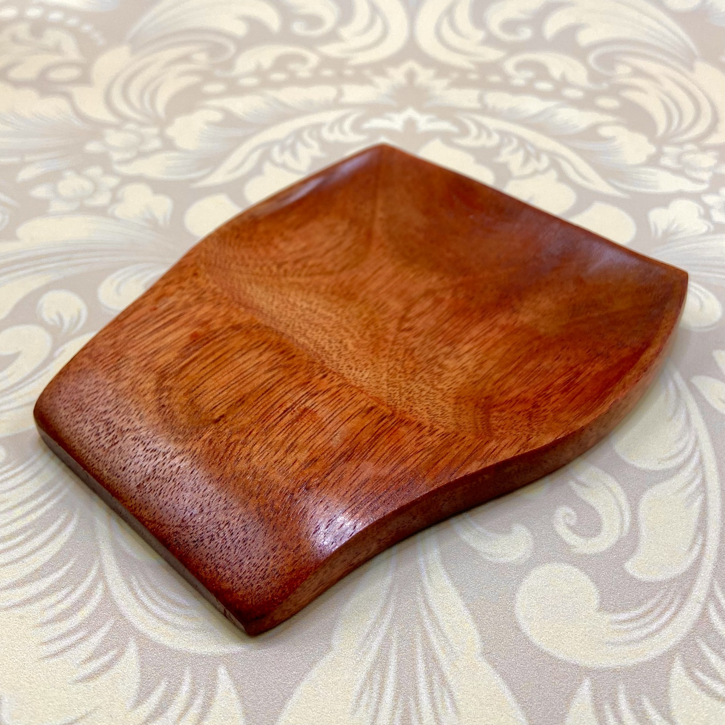 ‘Minimalist’ Wood Spoon Holder